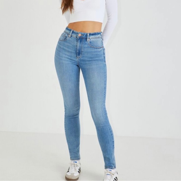 Garage Medium Wash Skinny Jeans - Picture 1 of 4